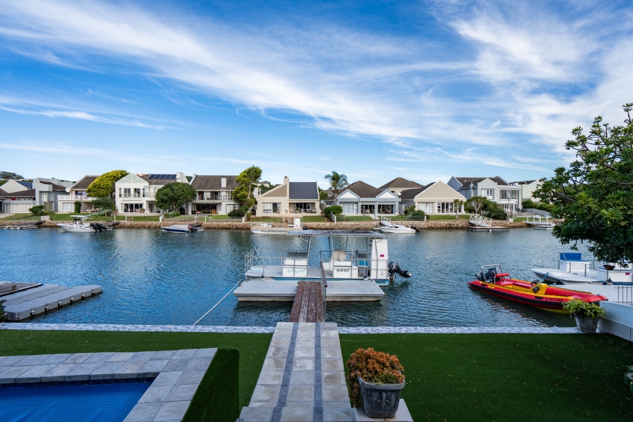 6 Bedroom Property for Sale in Royal Alfred Marina Eastern Cape